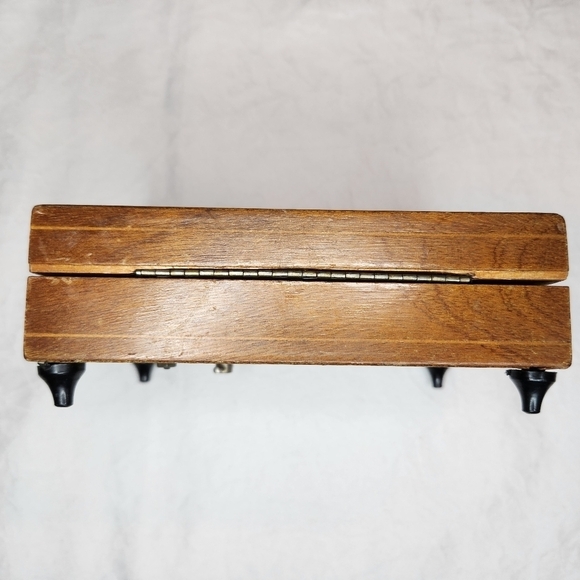 Antique Swiss Wood Music Box - Picture 8 of 11
